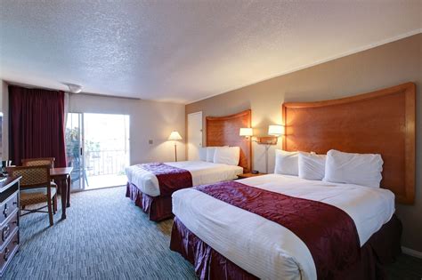 Desert Hot Springs Spa Hotel in Desert Hot Springs | Best Rates & Deals ...