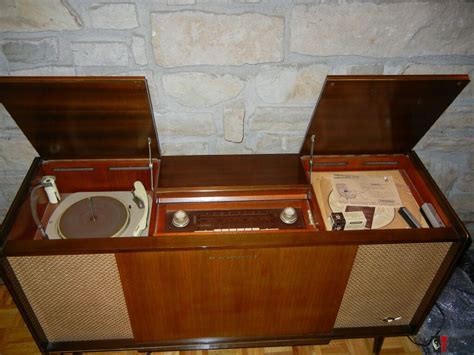 Vintage antique Grundig console stereo tube-amp turntable radio Photo #552649 - US Audio Mart