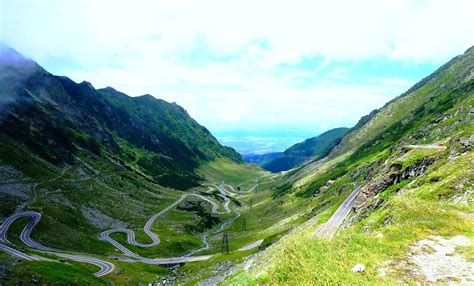 Spectacular Eastern Europe Road Trip - Transfagarasan Highway Romania - Wicked Good Travel Tips