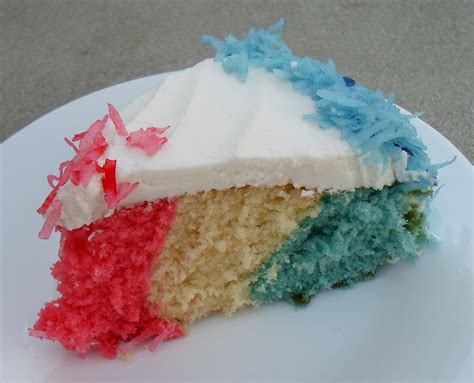 Happier Than A Pig In Mud: Red, White and Blue Cake