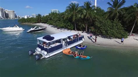 Party Boat - Bachelorette Party Miami