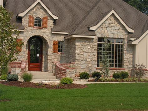 Stratford Natural Stone Veneer Ranch Style Exterior - Traditional ...