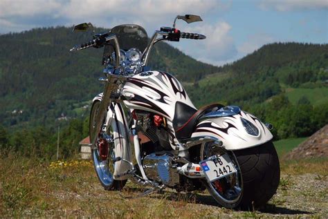 Victory Motorcycle Photo Gallery - Platinum Air Suspension