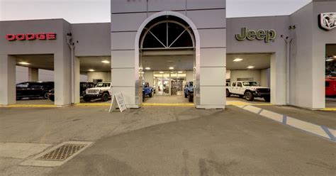 Monrovia Chrysler Dodge Jeep Ram