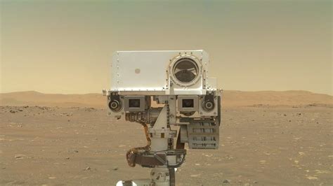 NASA Perseverance Mars Rover Took Selfie With Ingenuity Helicopter - Business Insider