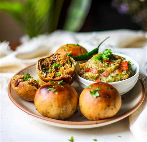 Breakfast Care: Litti Chokha Recipe | Breakfast Care | Recipes, Indian ...