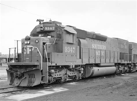 Southern Pacific EMD SD45T-2 9347 - a photo on Flickriver