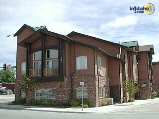 Sandpoint, Idaho hotels and motels 1-800-844-3246