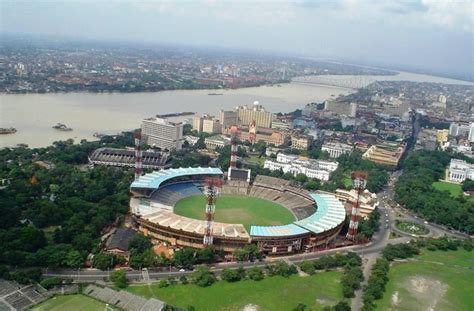 Top 10 Biggest Cricket Stadiums in India - HowTheyPlay