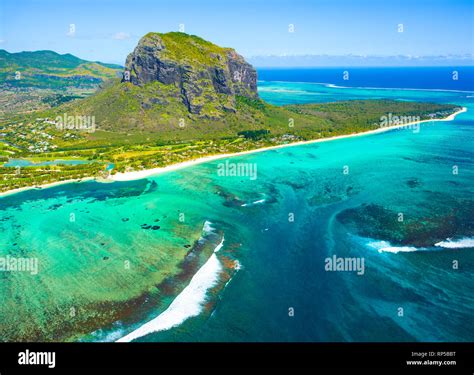 Le Morne Brabant Underwater Waterfall