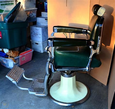 Vintage, Takara ‘BELMONT’ Barber’s Chair (in good working order) | #1781397348