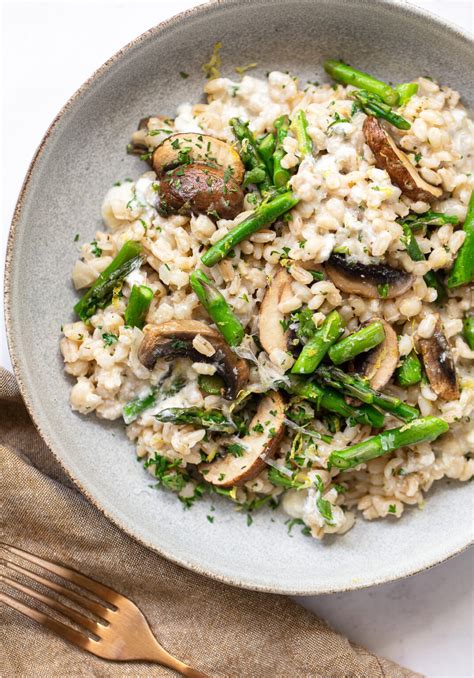 Barley Risotto with Fresh Mushrooms and Asparagus - Familystyle Food