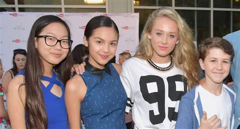 Bizaardvark Tv Show Cast Olivia Rodrigo