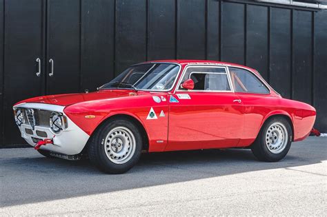 1965 Alfa Romeo Giulia - 1600 GTA Corsa | Classic Driver Market