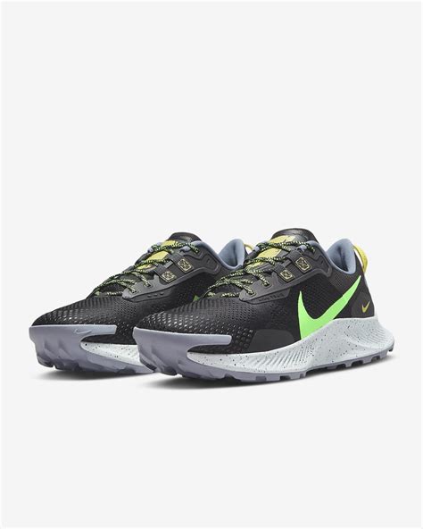 NIKE PEGASUS TRAIL 3 – Badeq Shop