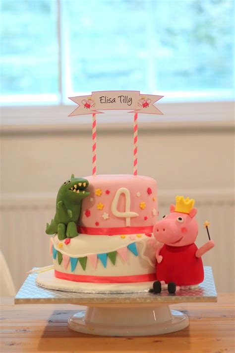 Peppa pig dinosaur birthday cake | Dinosaur birthday cakes, Peppa pig cake, Pig cake