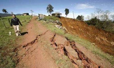 Costa Rica earthquake - landslides have proven to be a major threat ...