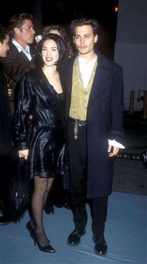 Edward Scissorhands - JOHNNY DEPP & WINONA RYDER Photo (11393405) - Fanpop