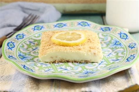 Lemon Icebox Cheesecake ~ Easy No Bake Dessert