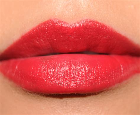 NARS Jungle Red Lipstick (Discontinued) Review & Swatches