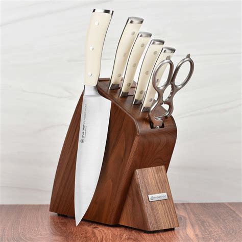 Wusthof Knives & Knife Sets – Cutlery and More