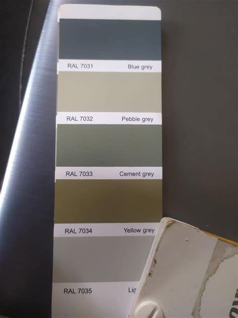 RAL 7033 Colour (Cement grey) - RAL Grey colours | RAL Colour Chart UK