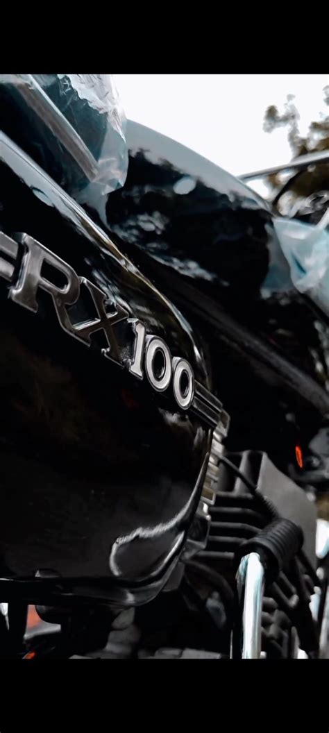 Yamaha RX100 | Black 🖤 | Customised Bike | Yamaha rx100, Bike pic, Stylish bike