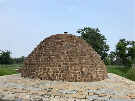 Hindu Temples of India: Sirpur Stupa, Chattisgarh