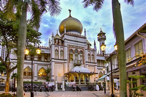 Sultan Mosque in Singapore - Historical Attraction in Kampong Glam – Go ...