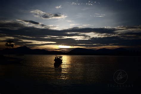 Antara Doha dan Jakarta (Old): TELUK BATIK SUNSET