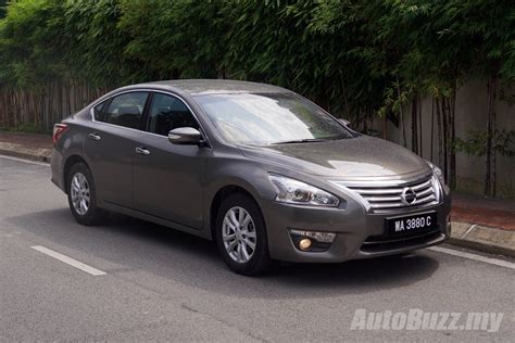 Review: Nissan Teana 2.0 XL, the calm and contented cruiser - AutoBuzz.my