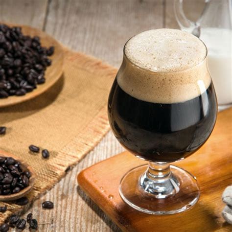 What Is Nitro Coffee? A Guide to Nitrogen Infused Drinks