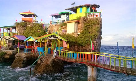 Cebu Travel Guide: Funtastic Island in Medellin Cebu