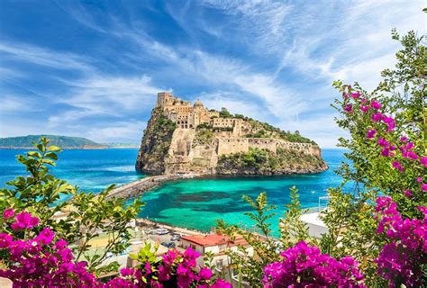 12 Best Islands in Italy | PlanetWare