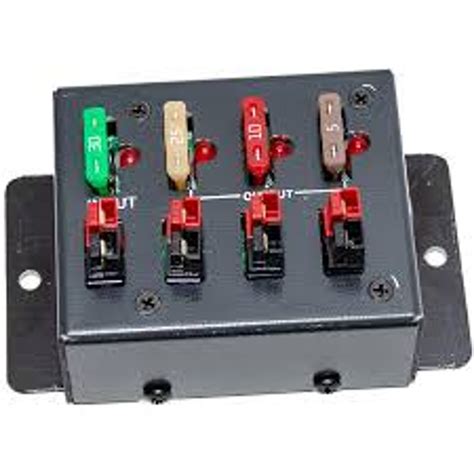 MFJ-1104 PowerPole Distribution Block, Four Connectors, One Input, Three Outputs, up to 30 A ...