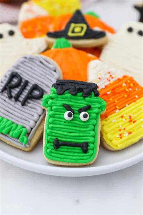 Halloween Sugar Cookies | Beyond Frosting