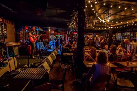 9 Nashville Restaurants With Outstanding Live Music - American Eats