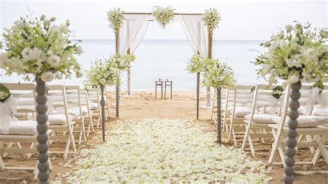 Destination Wedding Venue Ideas for Every Budget & Personality