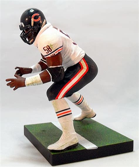 Sports Attic Customs: 1985 Wilber Marshall - Chicago Bears