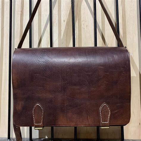 Postman Bag (single compartment) - Natural Leather Bags