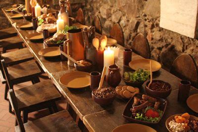 Medieval Feast Hall Table Presentation Idea: I should do the table like ...