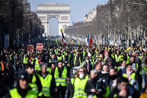 «Gilets jaunes»: nouvelles manifestations pour les trois mois du mouvement | Vigile.Québec