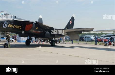 The Sukhoi Su-47 Berkut experimental supersonic jet fighter Stock Video Footage - Alamy