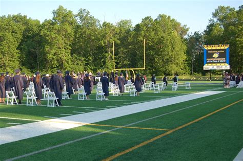 Olmsted Falls High School’s Class of 2023 called resilient and humble - cleveland.com