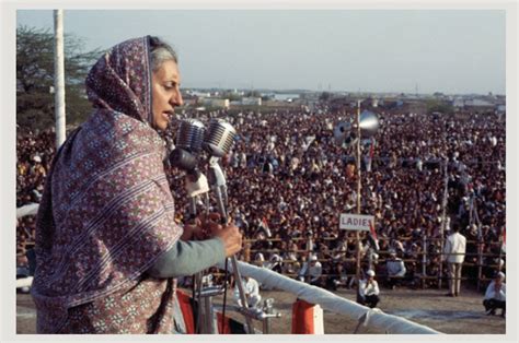 Release of film on Indira Gandhi's assassins stalled | Indiablooms ...