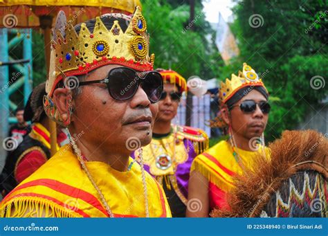 Jathilan Dancers editorial image. Image of costume, people - 225348940