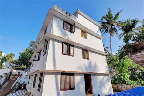 Hotels in Trivandrum: Best Budget Trivandrum Hotels from ₹444