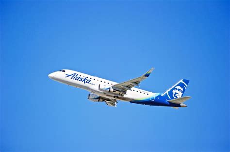 How Much Are Alaska Airlines Mileage Plan Miles Worth?