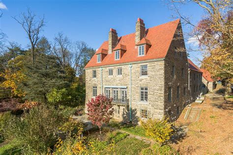 Beautiful Chestnut Hill estate quietly lists for $4.5M - Curbed Philly