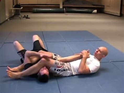 The Armbar: Three Most Common Errors - YouTube